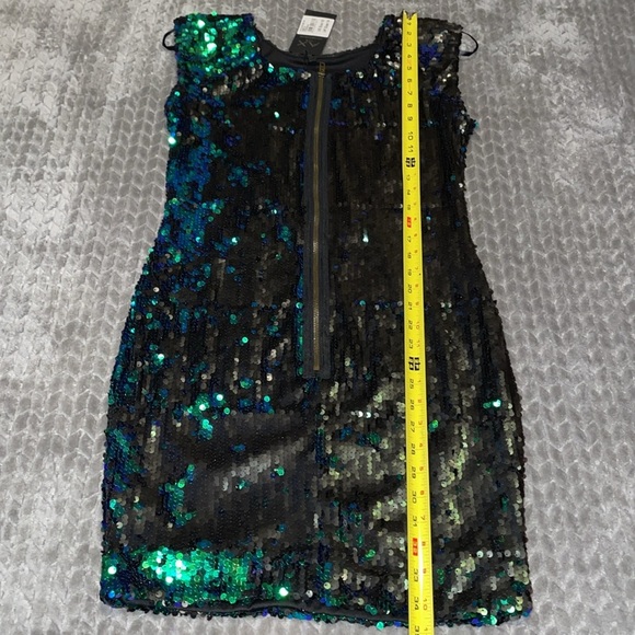 NWT AX Paris Iridescent Sequin Bodycon Dress. Size 14. Green/Black Sequins. - Picture 6 of 9